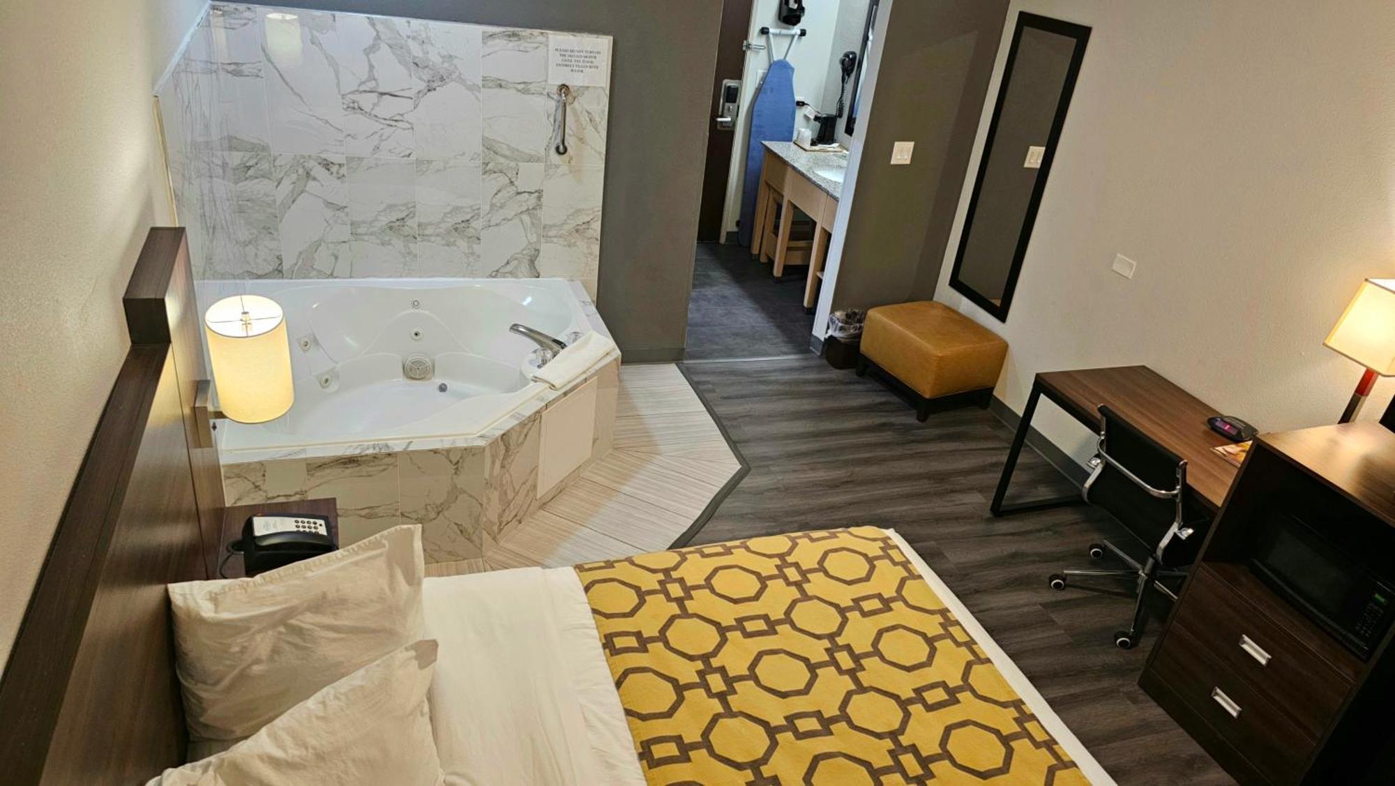 Baymont By Wyndham Chicago/Calumet City Eksteriør billede
